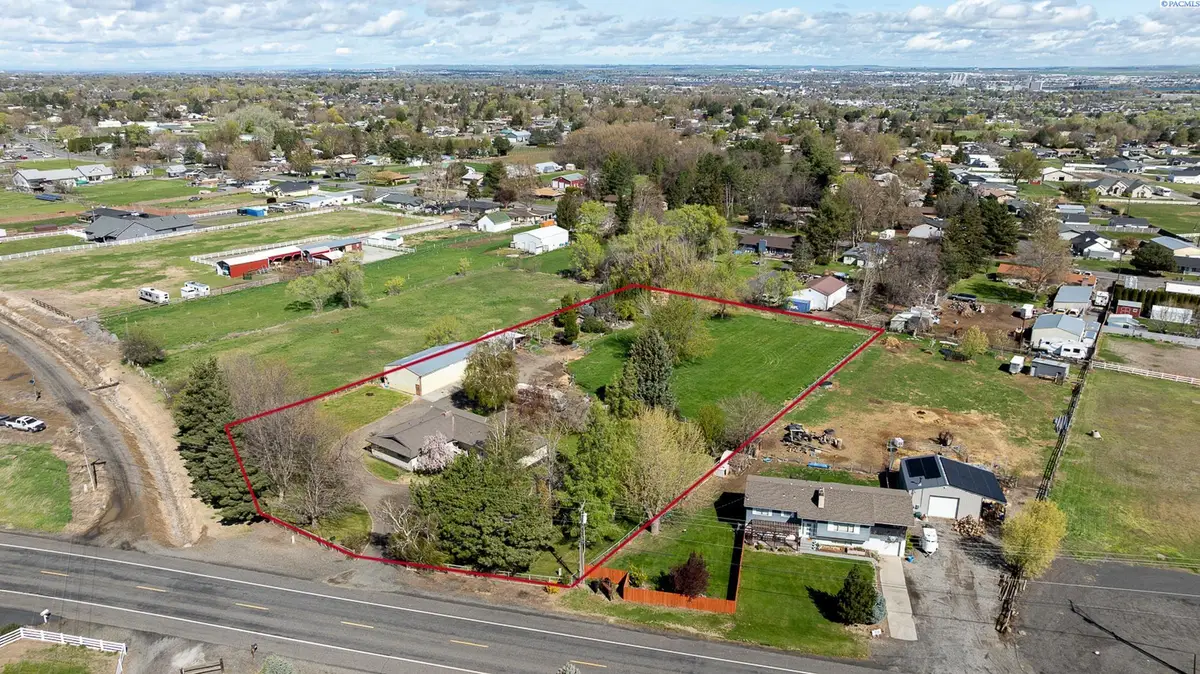 108 W 45th Avenue, Kennewick, WA 99337 - Image #1