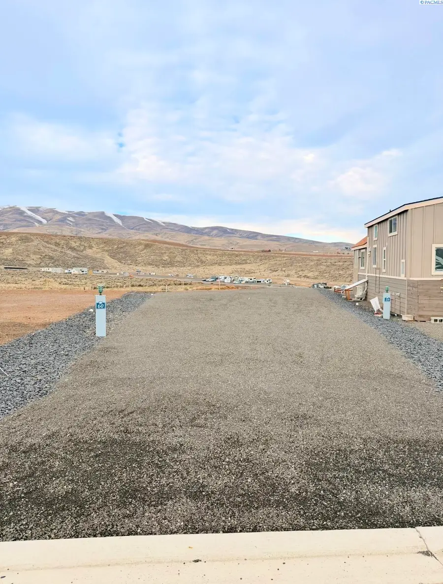 1769 Naches Wenas Rd #60, Selah, WA 98942 - Image #2