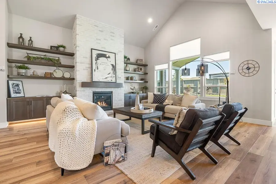 3227 Emory Ave, Richland, WA 99354 - Image #2