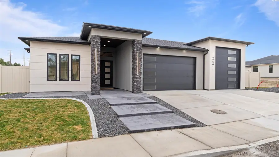 1001 S Florida Pl., Kennewick, WA 99338 - Image #2