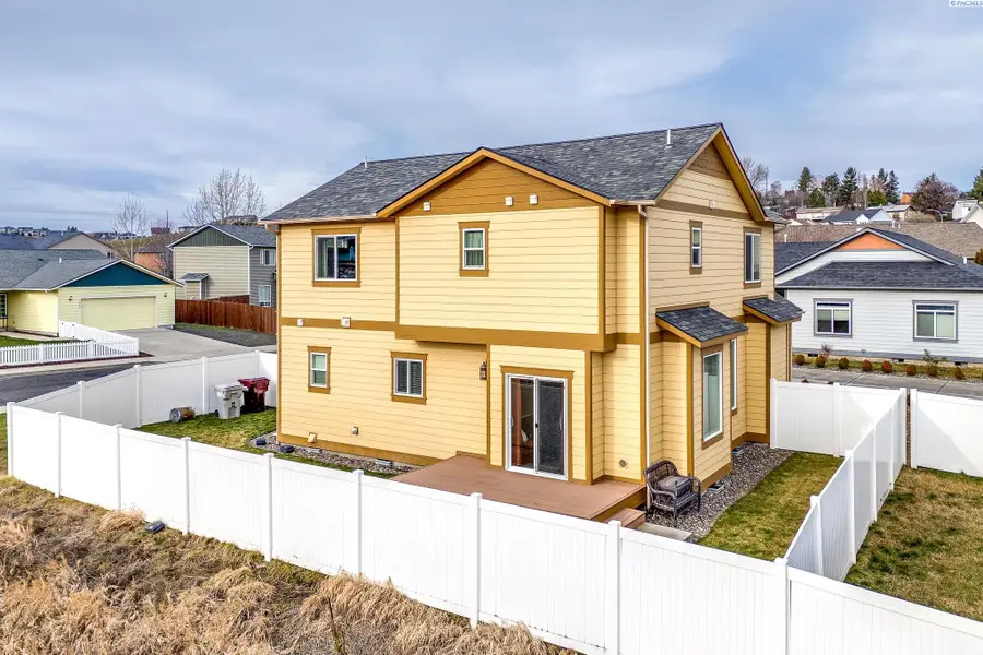 1000 SW Marcia Dr, Pullman, WA 99163 - Image #2