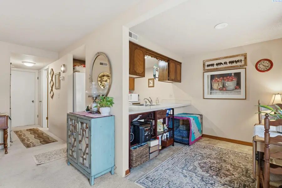 420 S Quincy St. #M, Kennewick, WA 99336 - Image #3