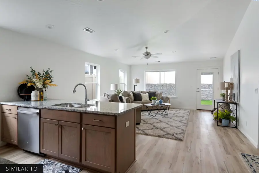 7069 W 38th Ave, Kennewick, WA 99338 - Image #3