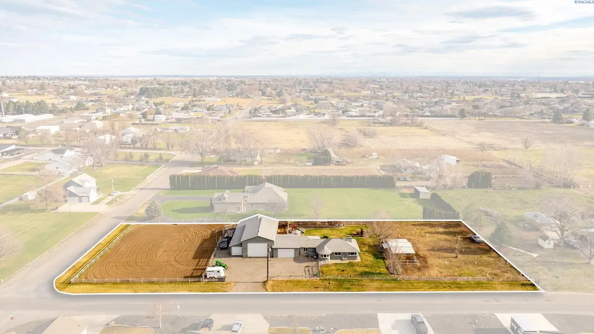 2205 Rd 72, Pasco, WA 99301 - Image #1