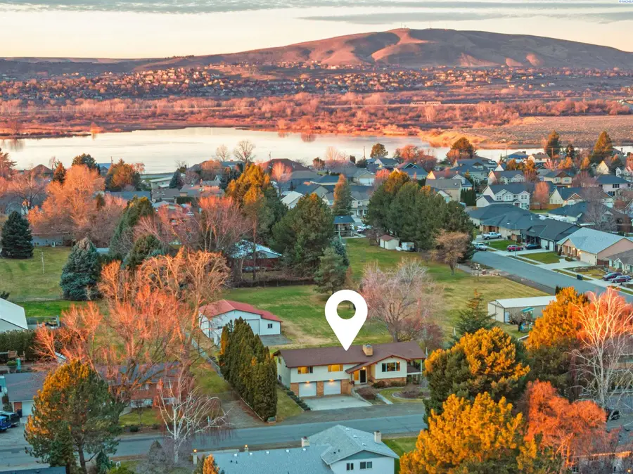 10220 Maple Drive, Pasco, WA 99301 - Image #3