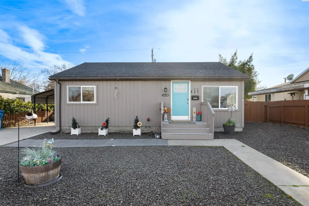 1419 Van Giesen St, Richland, WA 99354 - Image #1