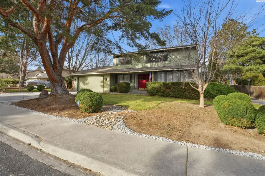 242 W Greenview Dr., Richland, WA 99352 - Image #2