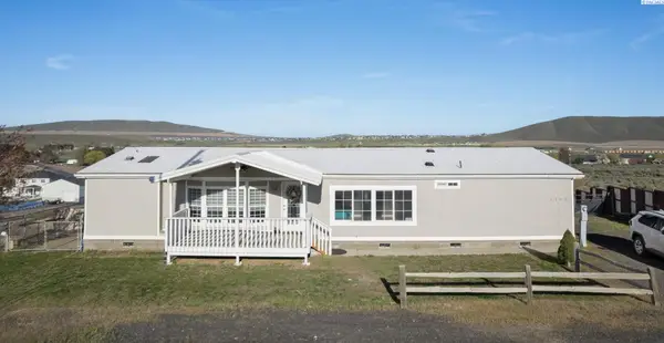 6103 S 56 Pr Se, Benton City, WA 99320