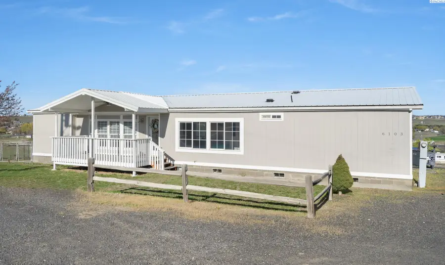 6103 S 56 Pr Se, Benton City, WA 99320 - Image #2