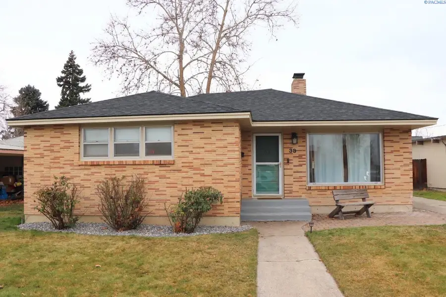 33 N Lyle St, Kennewick, WA 99336 - Image #2