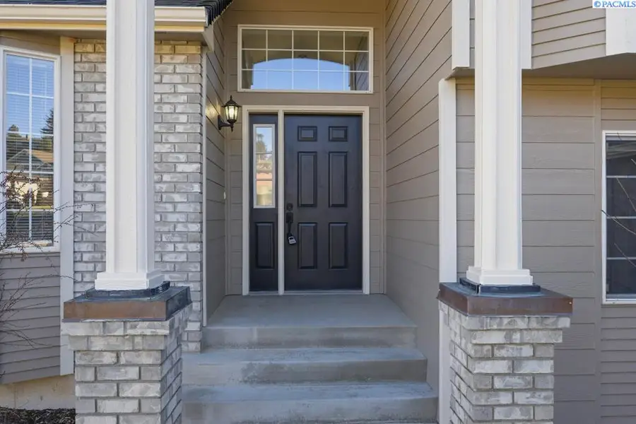 615 SE Alderwood Ct., Pullman, WA 99163 - Image #2