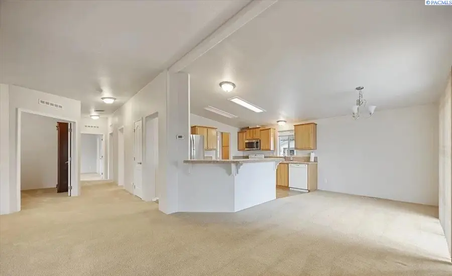 312 S Columbia Center Blvd #93, Kennewick, WA 99336 - Image #3