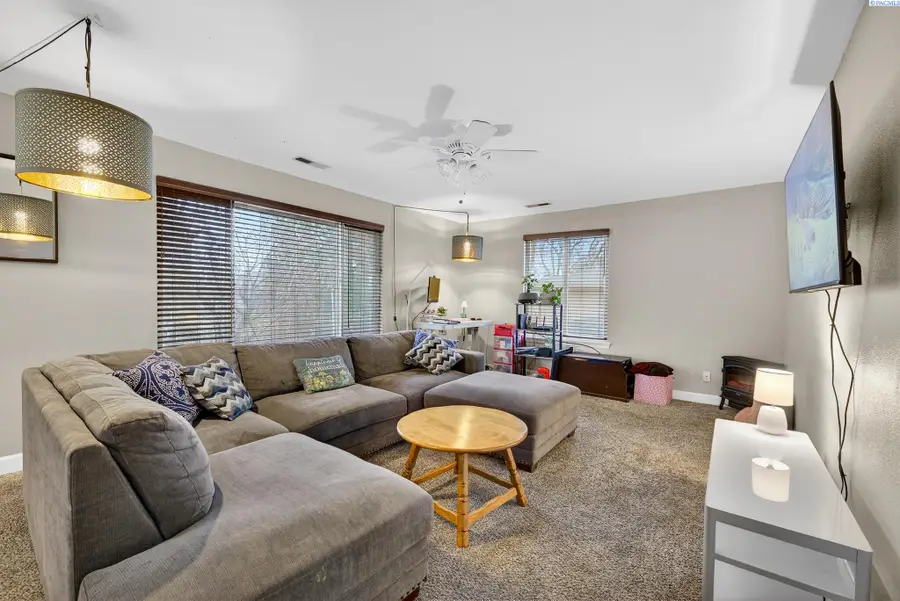 3121 W Hood Ave #I-201, Kennewick, WA 99336 - Image #3