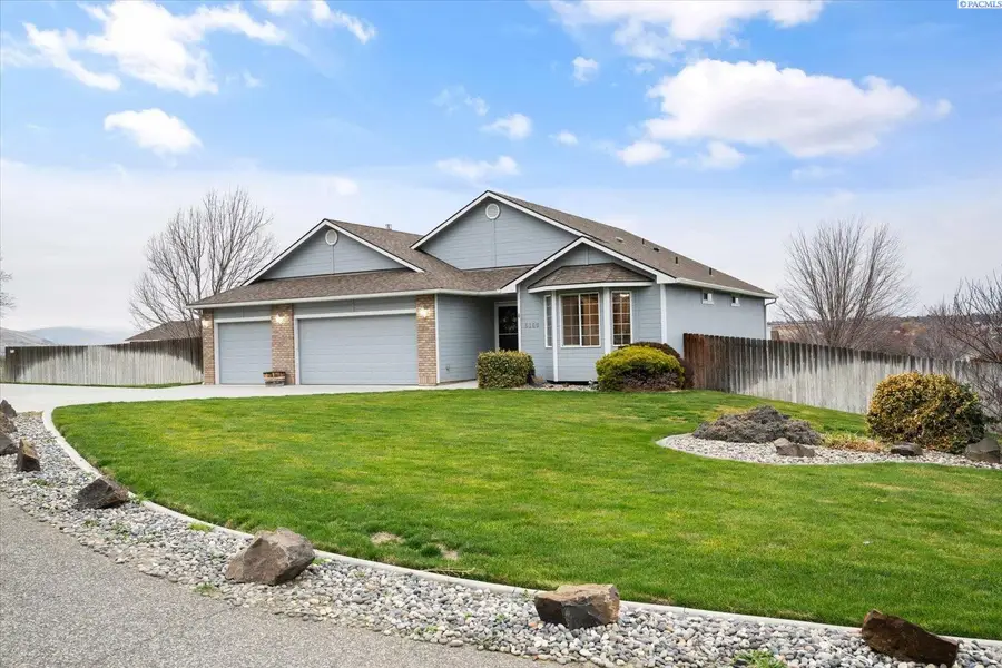 6100 Balsam Ct, West Richland, WA 99353 - Image #2