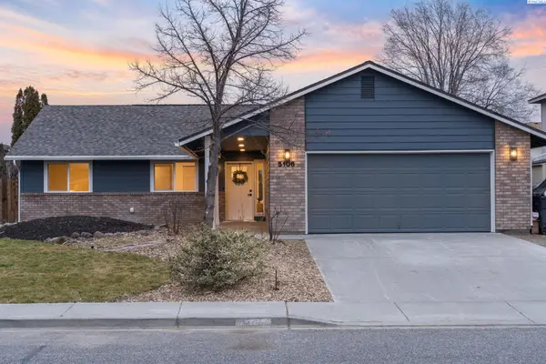 5106 Holly Way, West Richland, WA 99353