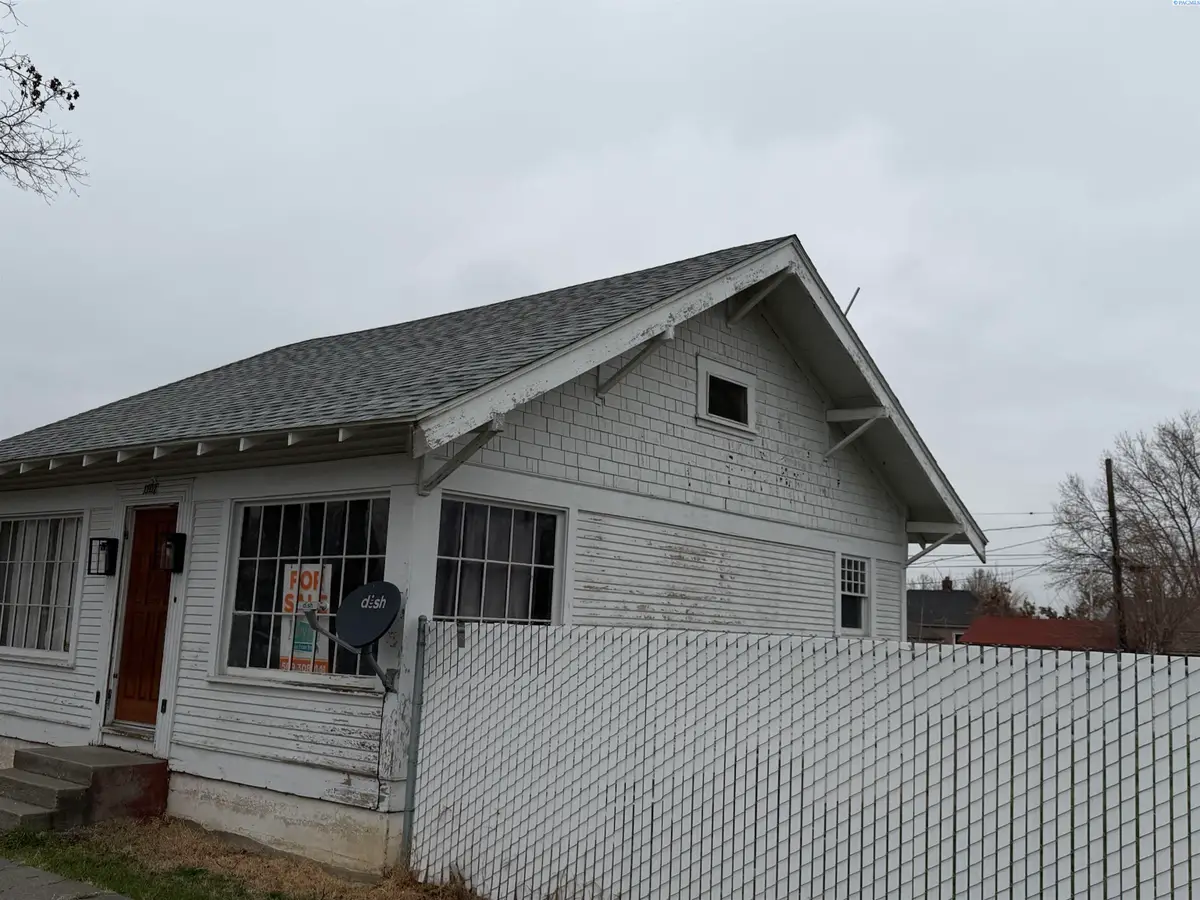 1107 W Yakima Street, Pasco, WA 99301 - Image #1