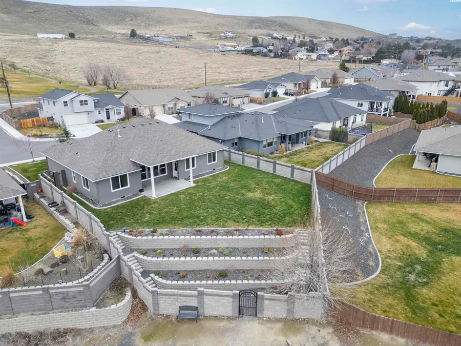 2604 W 44th Place, Kennewick, WA 99337 - Image #3