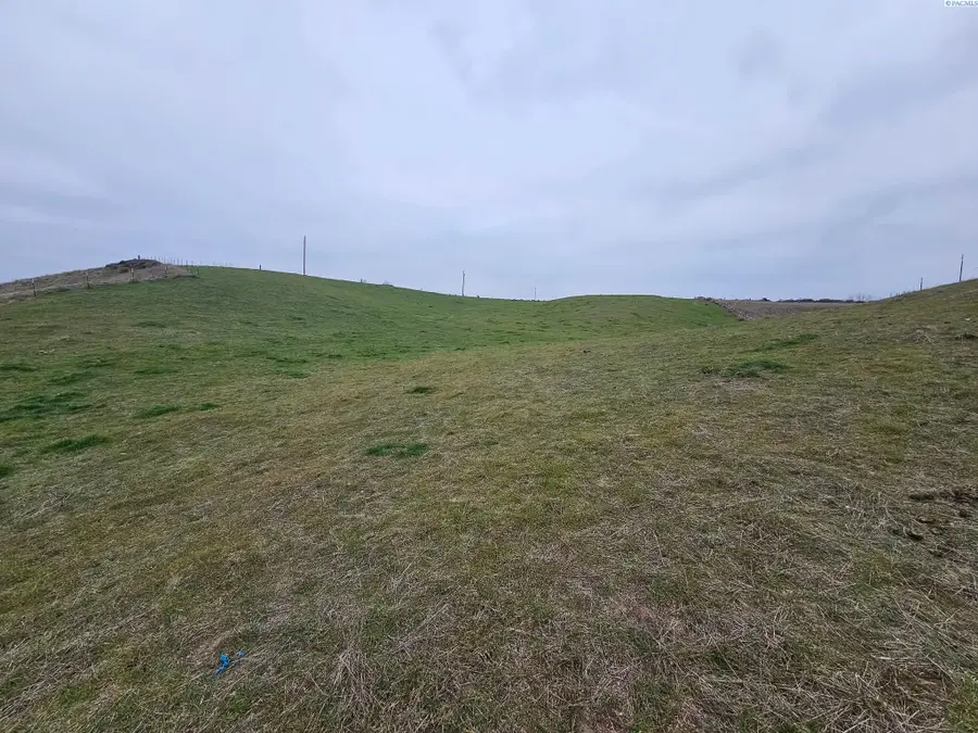 131 Villifan Rd, Pasco, WA 99301 - Image #3