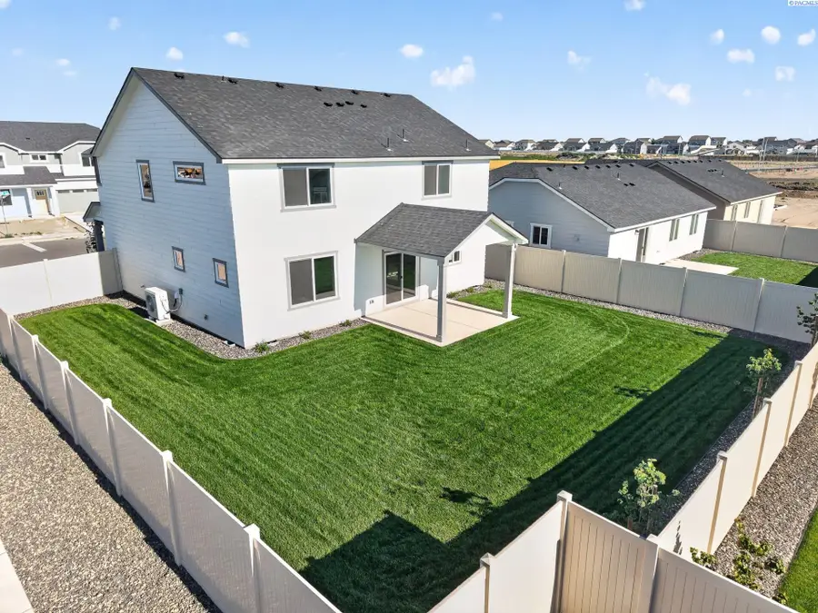 6616 Desert Ridge Ln., Pasco, WA 99301 - #2