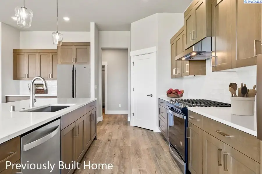 12001 Vincenzo Dr., Pasco, WA 99301 - Image #3