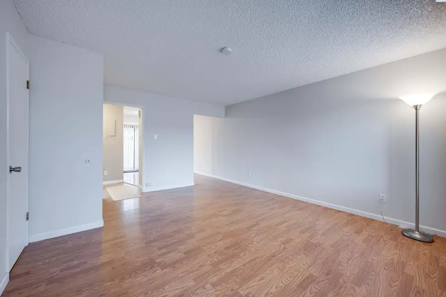 600 SW Crestview St #2 #2, Pullman, WA 99163 - Image #2