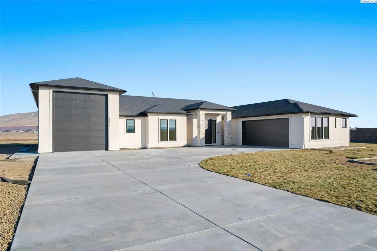 8102 Harvest Ridge Lp, Kennewick, WA 99338 - Image #1
