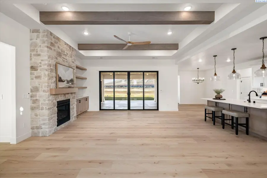 8102 Harvest Ridge Lp, Kennewick, WA 99338 - Image #3