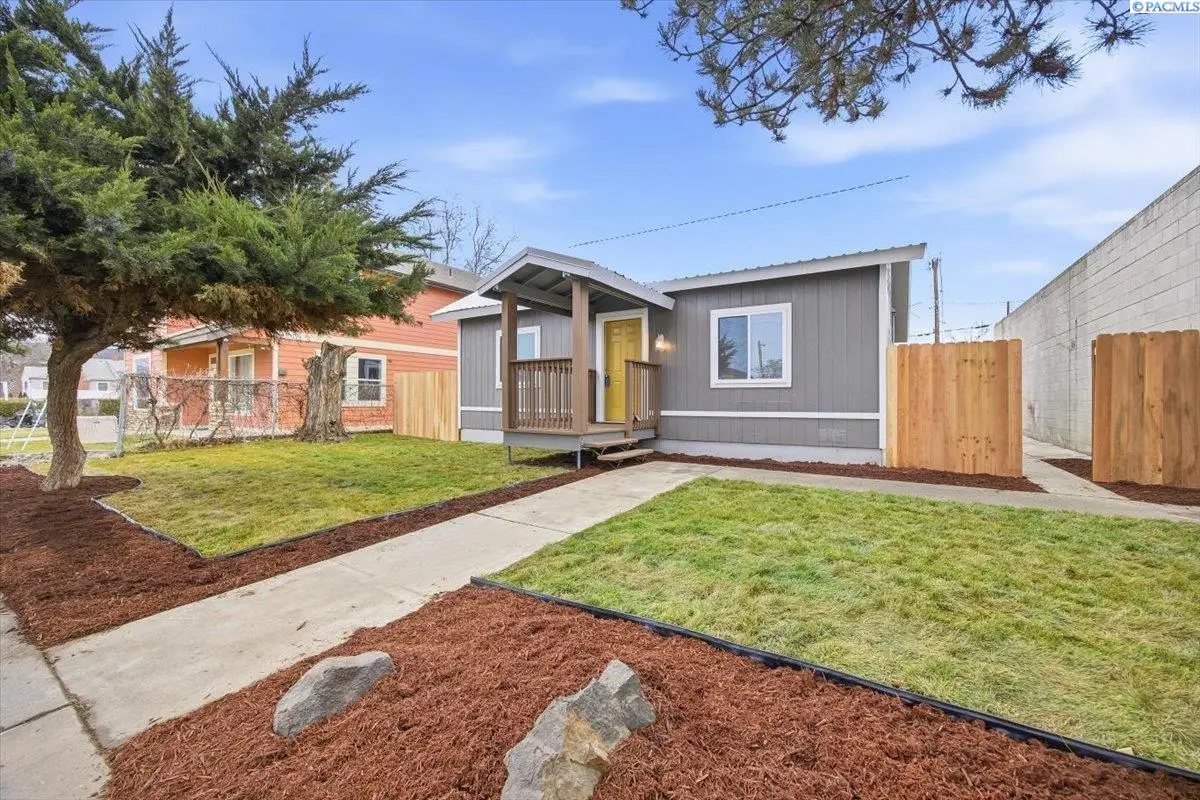609 W Clark St, Pasco, WA 99301 - Image #1