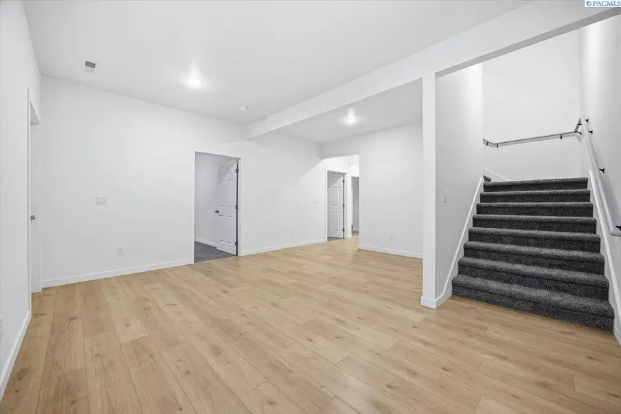 609 W Clark St, Pasco, WA 99301 - Image #3