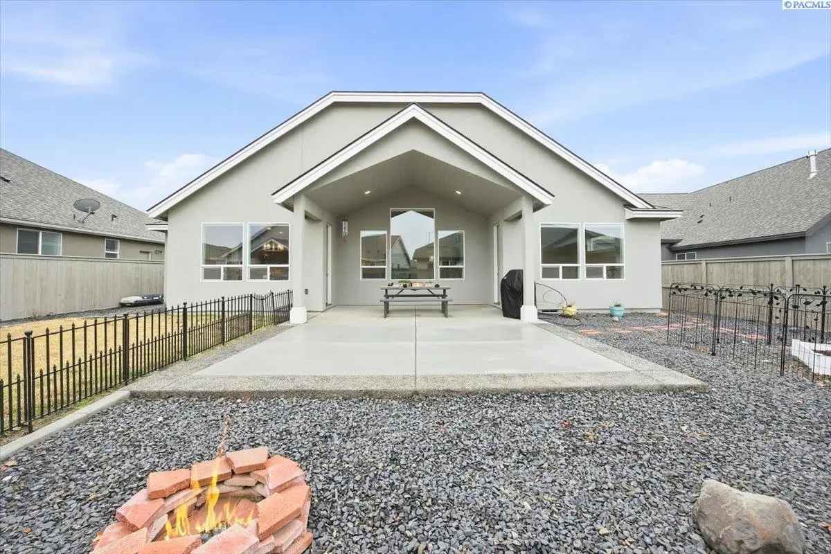 3182 Mountain Quail Lane, Richland, WA 99354 - Image #1