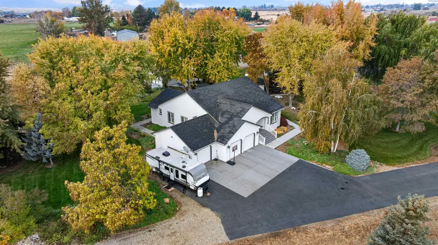 172405 W Buena Vista Rd, Prosser, WA 99350 - Image #3