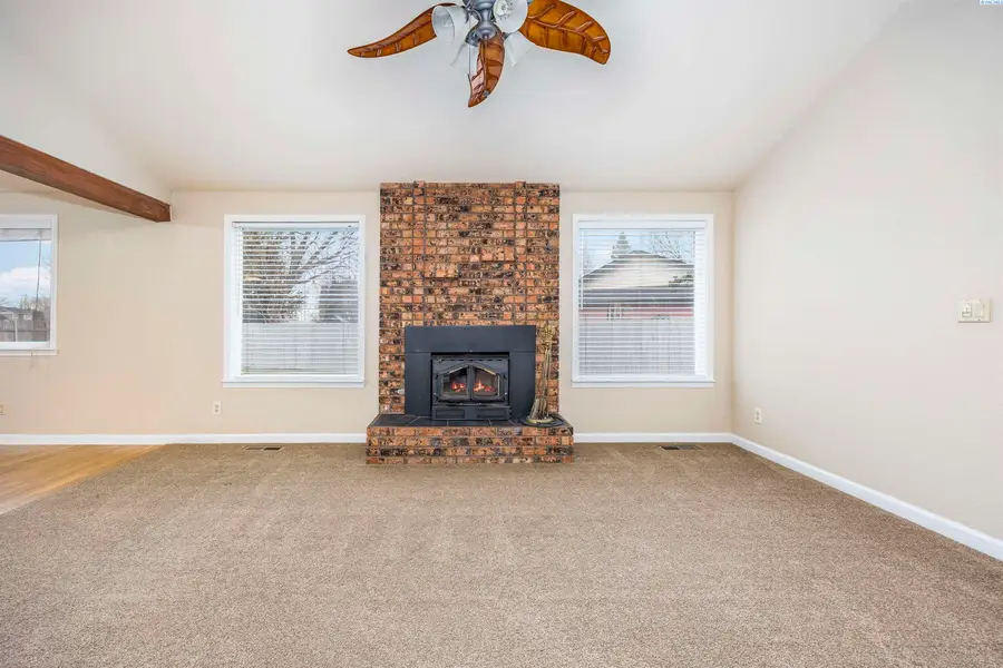 1706 Silverwood Drive, Richland, WA 99352 - Image #3
