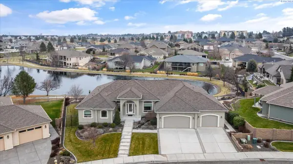 739 S Idaho Pl, Kennewick, WA 99336
