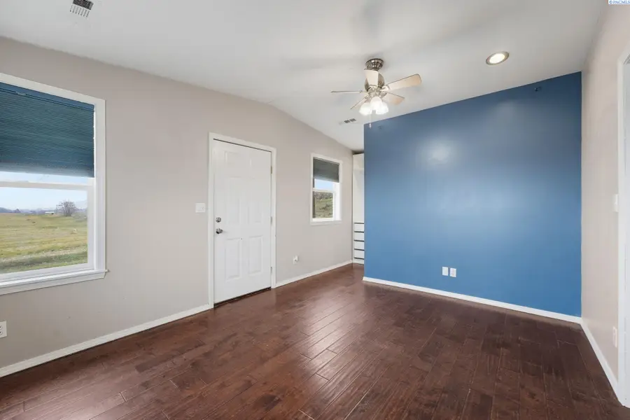 28790 Hwy 22, Prosser, WA 99350 - Image #3
