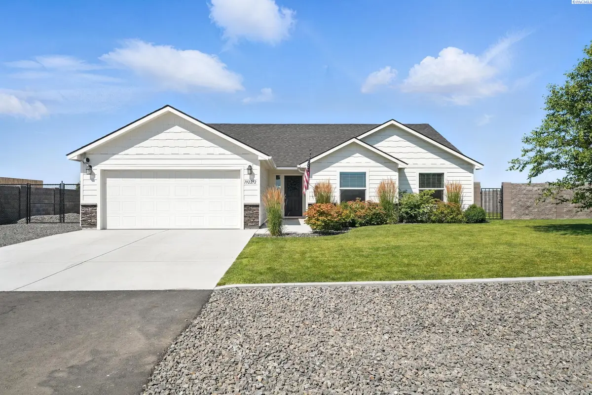 192212 S Rivercrest Pl, Plymouth, WA 99346 - #1