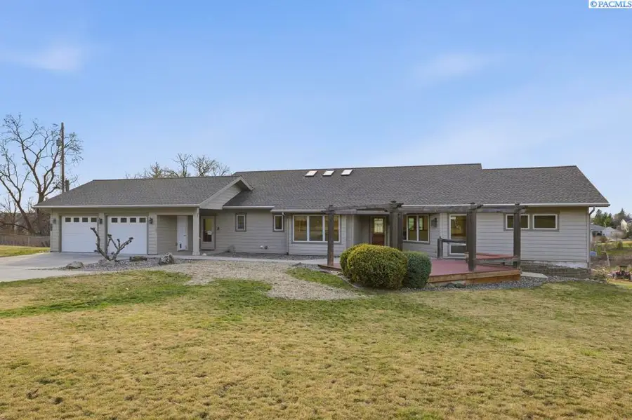 1505 NW Clifford, Pullman, WA 99163 - Image #2