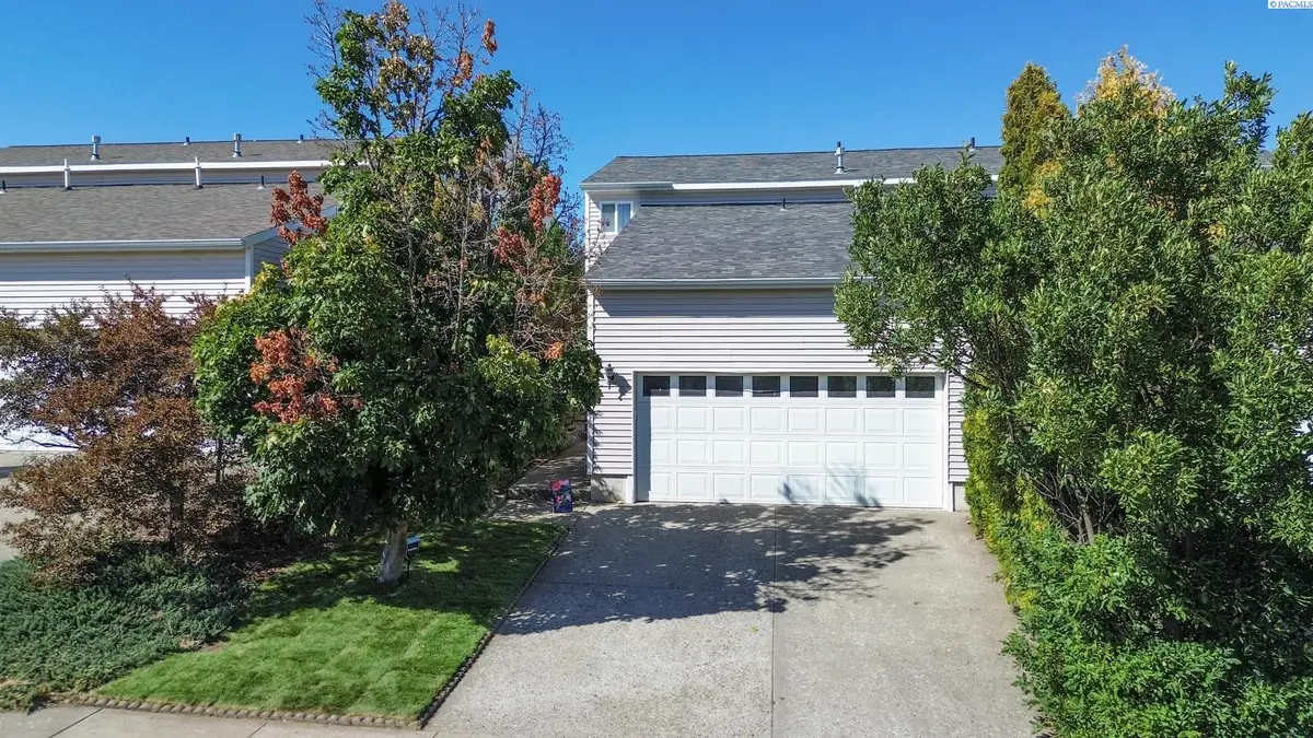 222 NW Clay Ct, Pullman, WA 99163 - #1