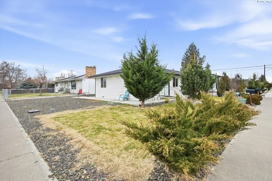 1304 N 16th Ave, Pasco, WA 99301 - Image #3