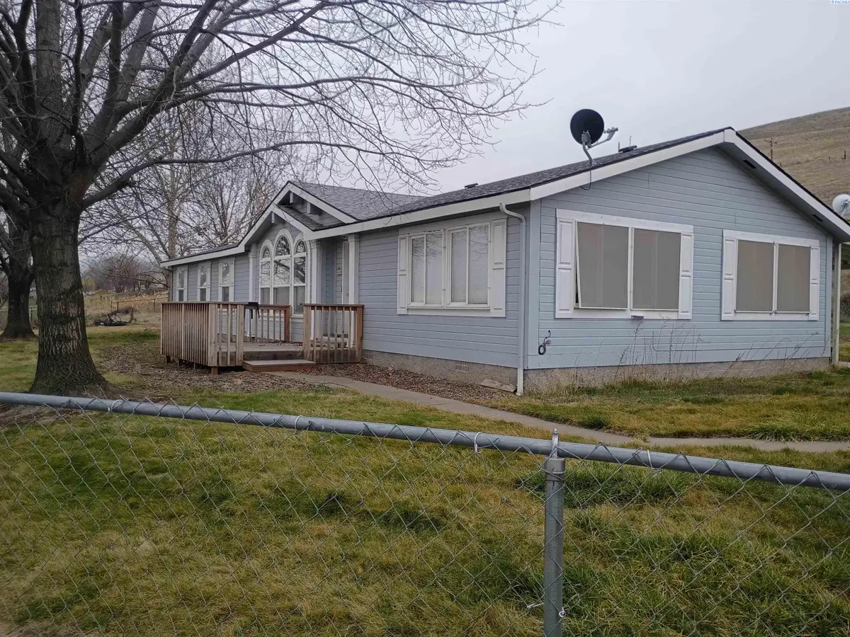 170603 W 215 Pr Sw, Prosser, WA 99350-1155 - #1