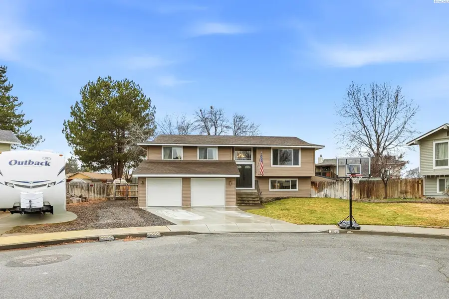 8109 W Entiat Place, Kennewick, WA 99336 - Image #2