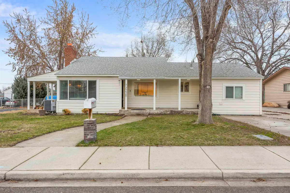 1220 N Jefferson St, Kennewick, WA 99336 - Image #1