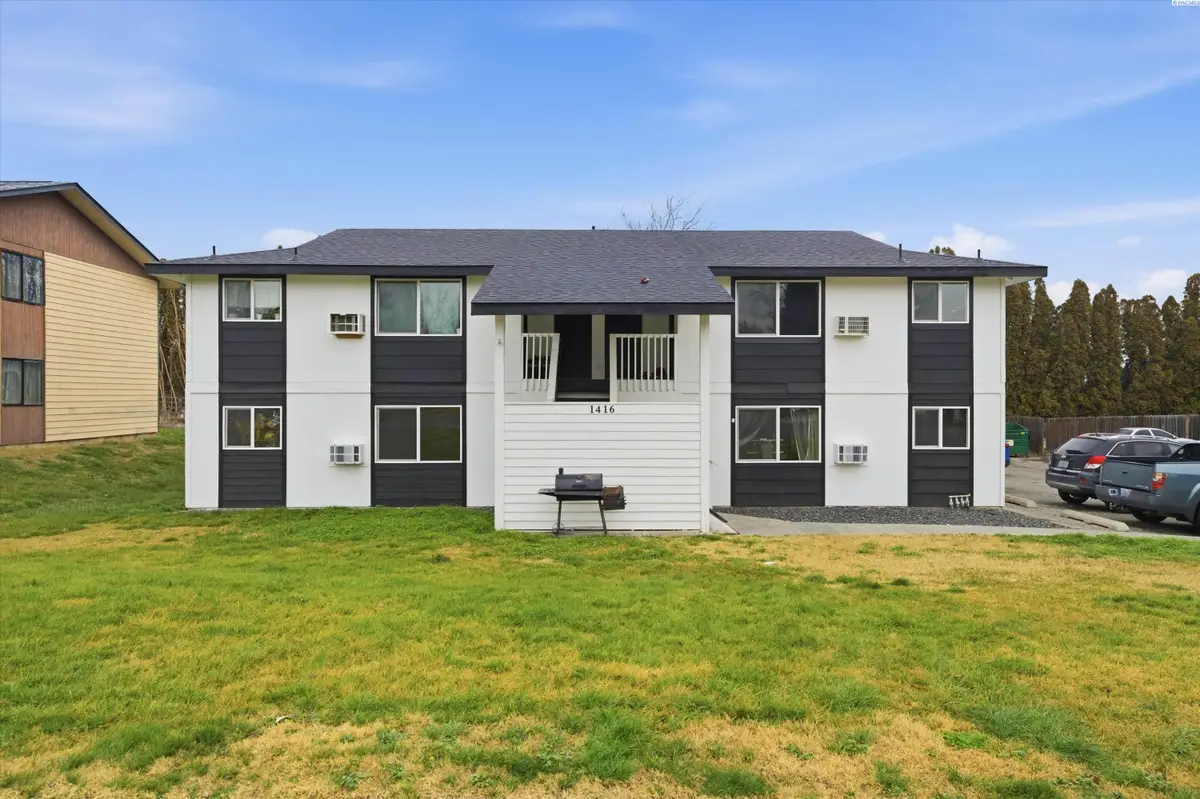 1416 W 14th Ave, Kennewick, WA 99337 - Image #1