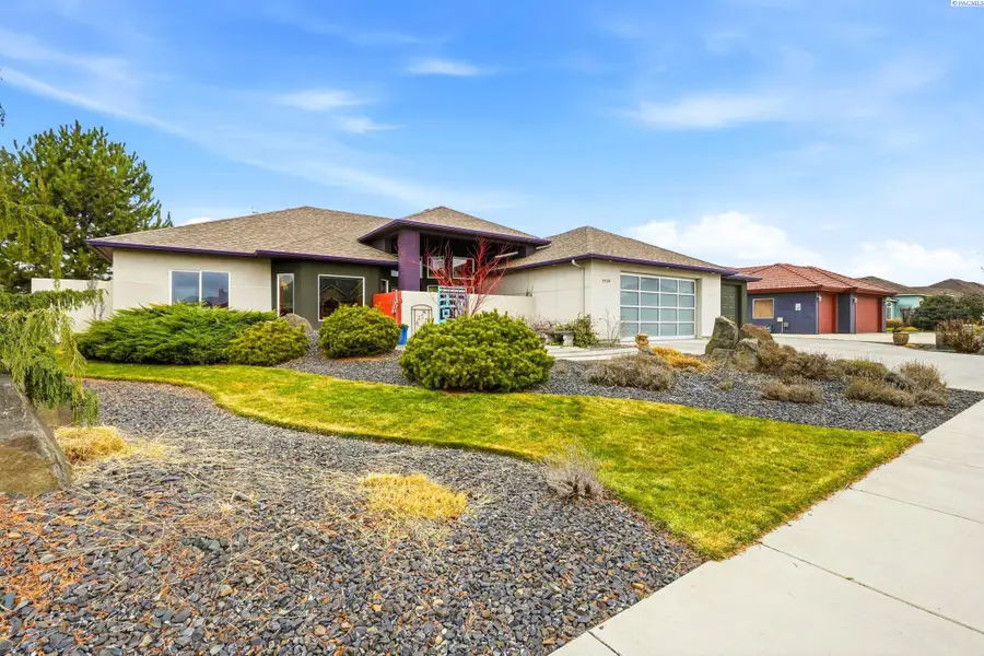 1939 Sunshine Avenue, West Richland, WA 99353 - #3