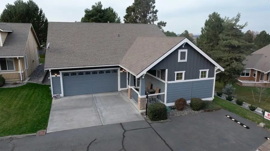 7616 W 21st Ave, Kennewick, WA 99338 - #2