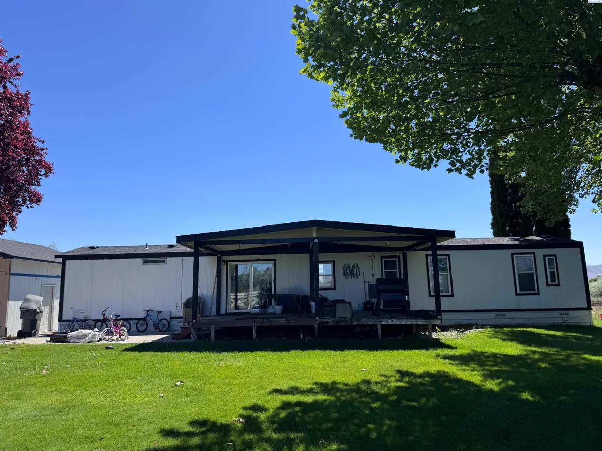 141905 W 130 Pr Nw, Prosser, WA 99350 - #1