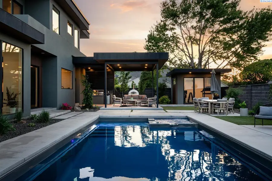 522 Melissa Street, Richland, WA 99352 - #2