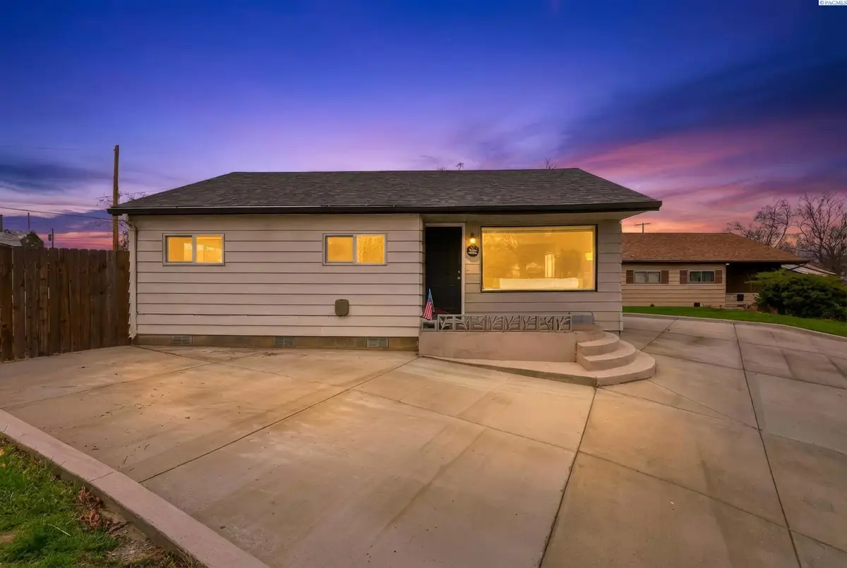 910 Snow, Richland, WA 99352 - #1