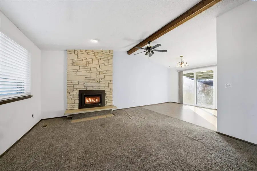 311 Casey Ave, Richland, WA  - #3