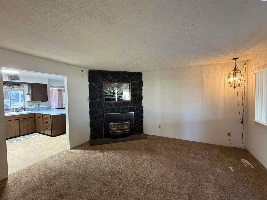 1205 Rd 68, Pasco, WA 99301 - Image #3