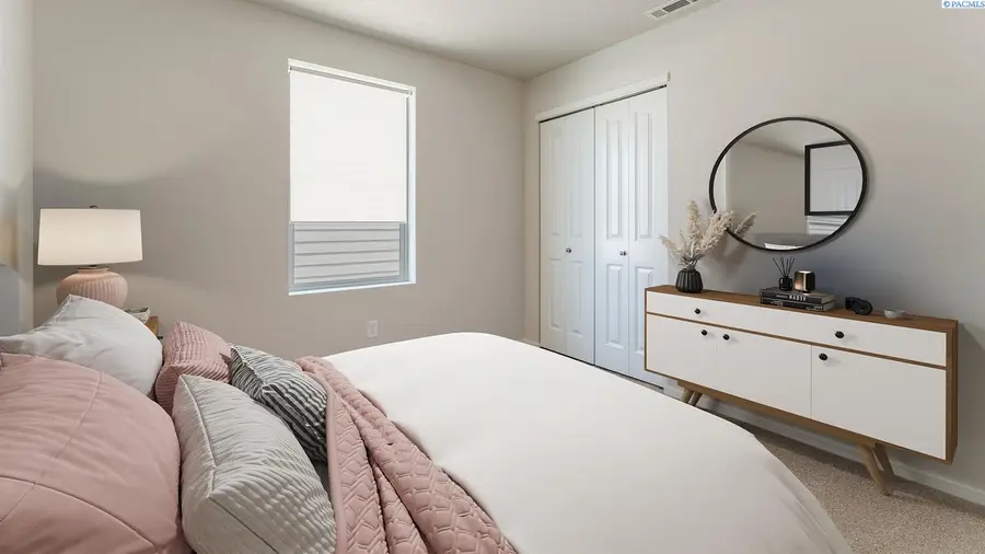 11313 Buckingham Dr, Pasco, WA 99301 - #2